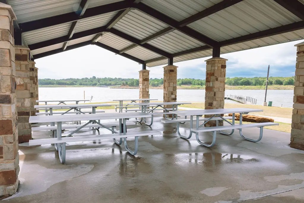 Meadowmere Park Pavilion GoGrapevine