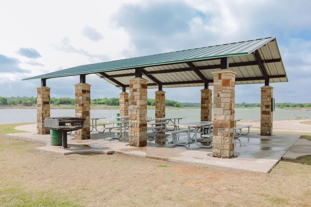 Meadowmere Park Pavilion GoGrapevine
