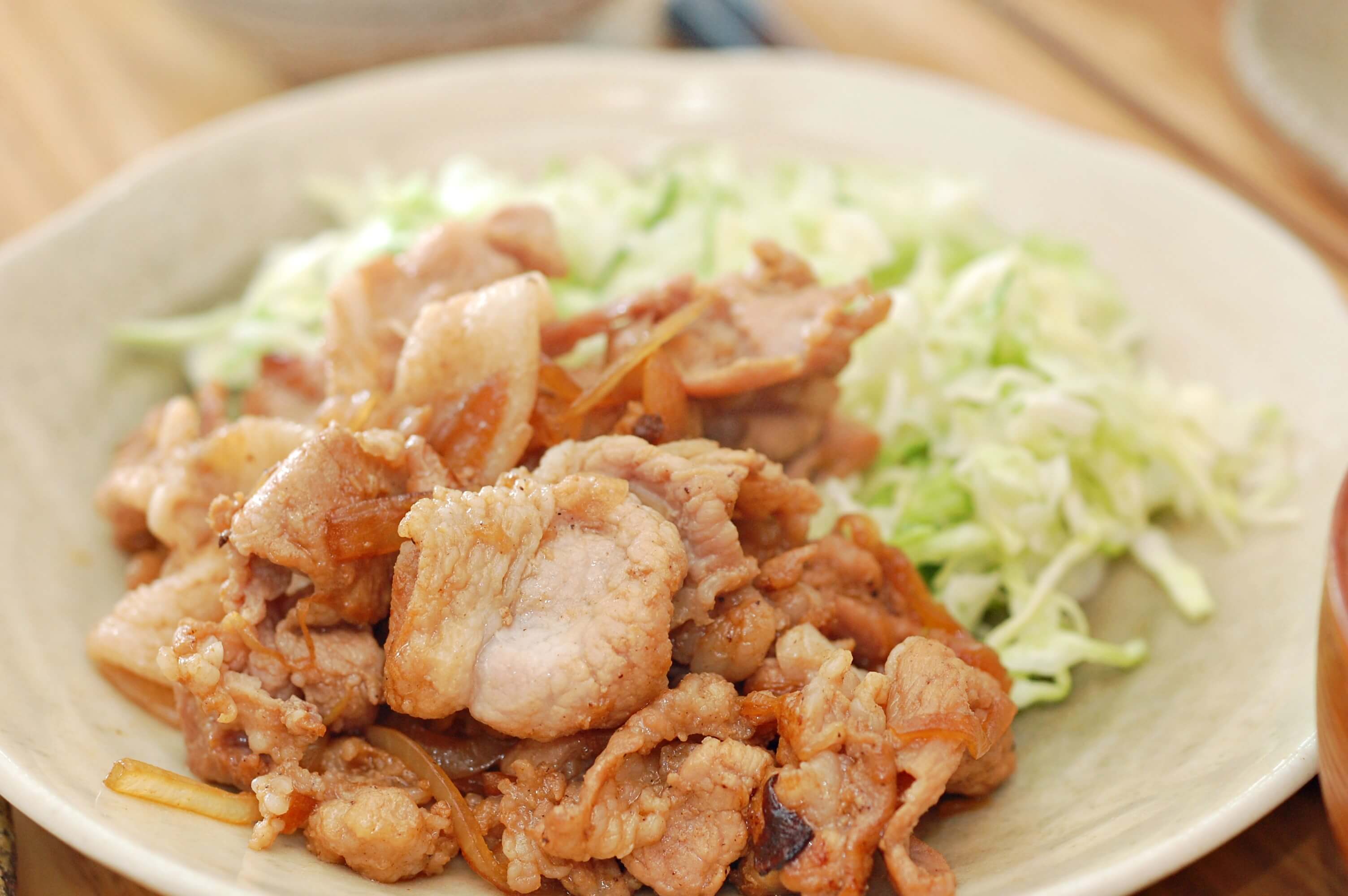 混ぜるだけ！時短で簡単「豚肉のやわらか生姜焼き」 簡単男飯レシピ・作り方 GOHAN