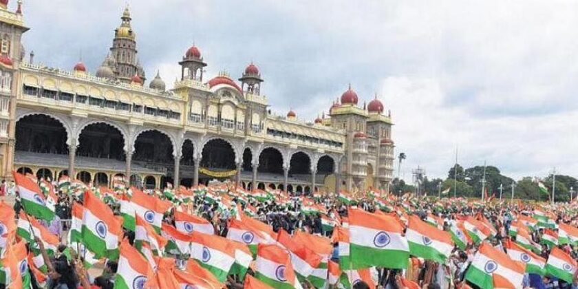 Tricolour to be hoisted near 465 water bodies in Karnataka Gohash