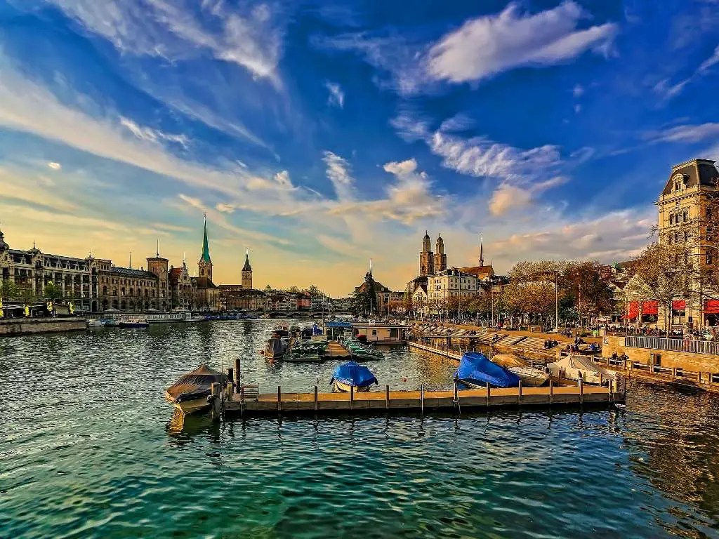 The Layover Guide to Zürich