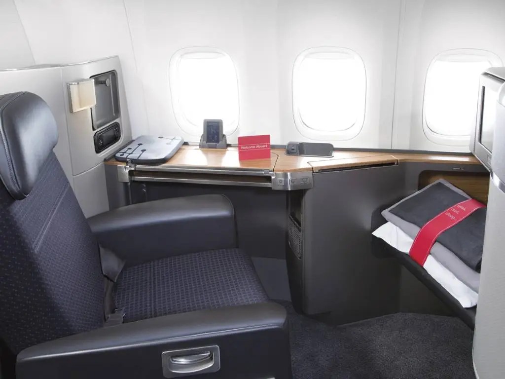 The Complete Guide to American Airlines First Class and Flagship First