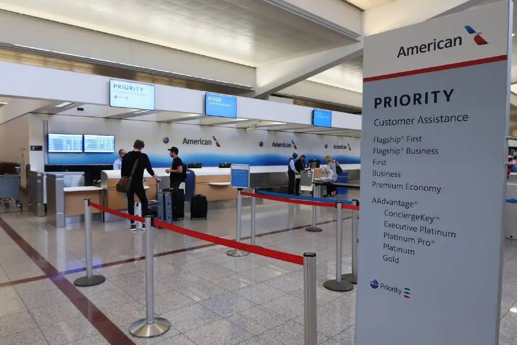 The Complete Guide to American Airlines First Class and Flagship First