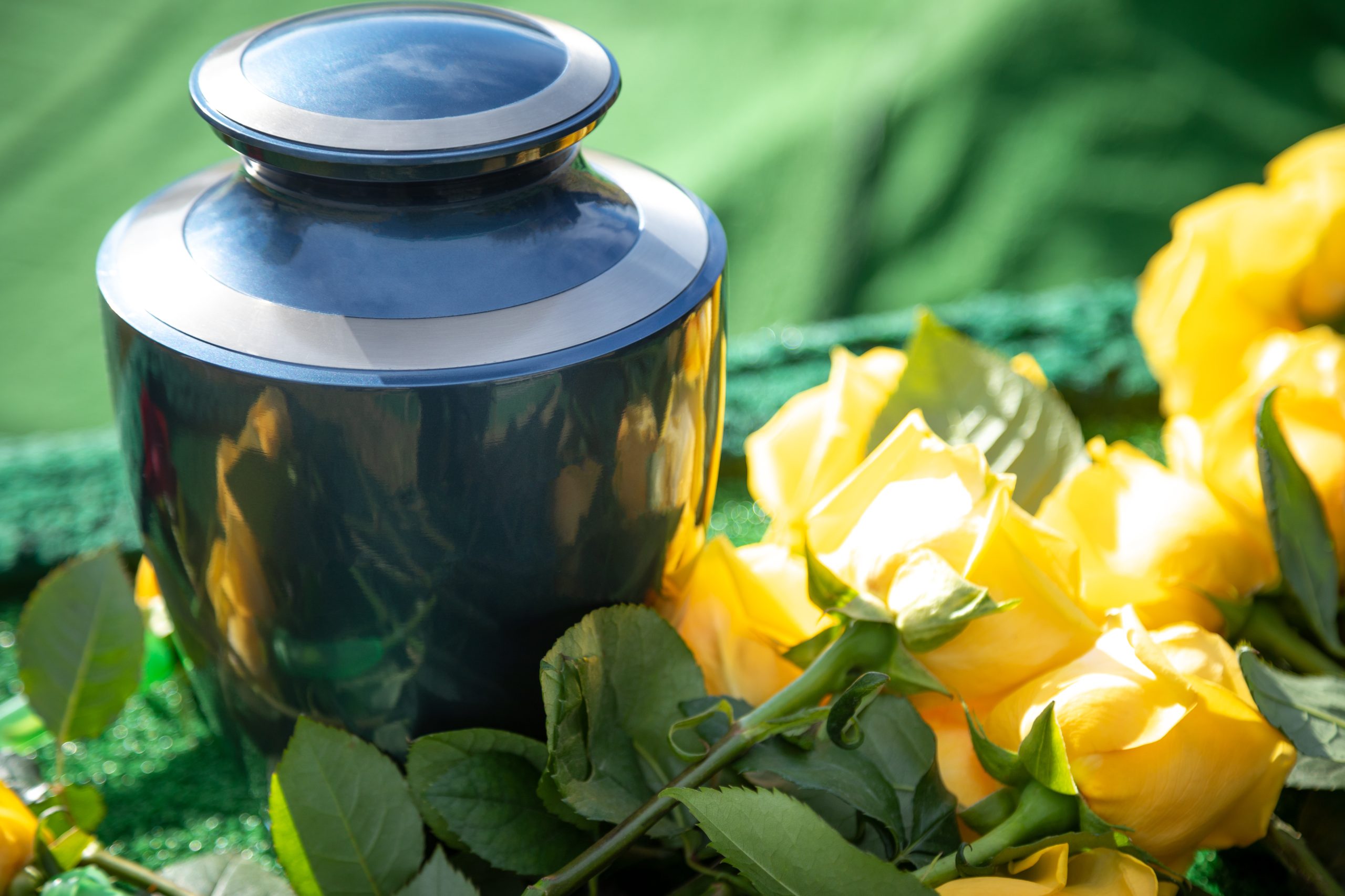 Where to Buy Urns for Ashes Going Home Cremations