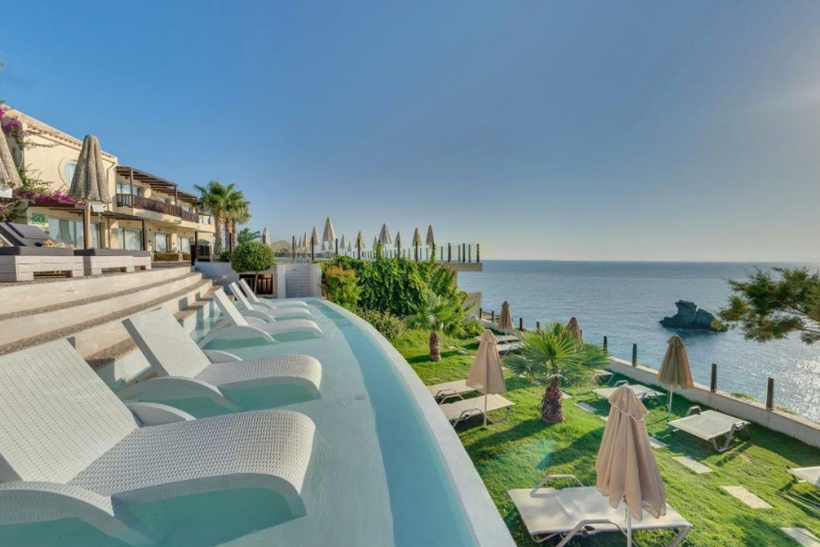 SEA SIDE RESORT & SPA Luxury Hotels and Holidays Going