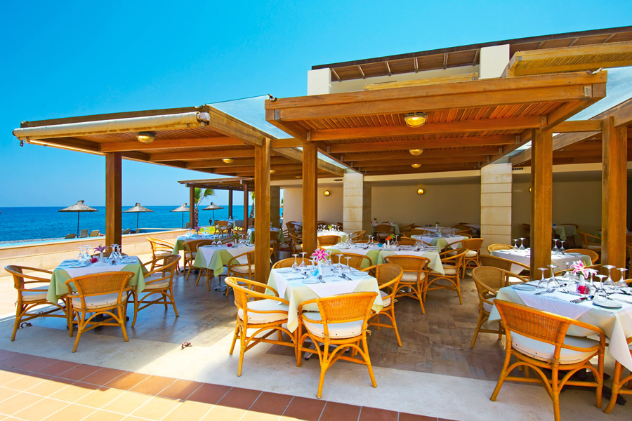 Grand Bay Beach Resort, Crete Special Offer for Sea Front Junior Suites