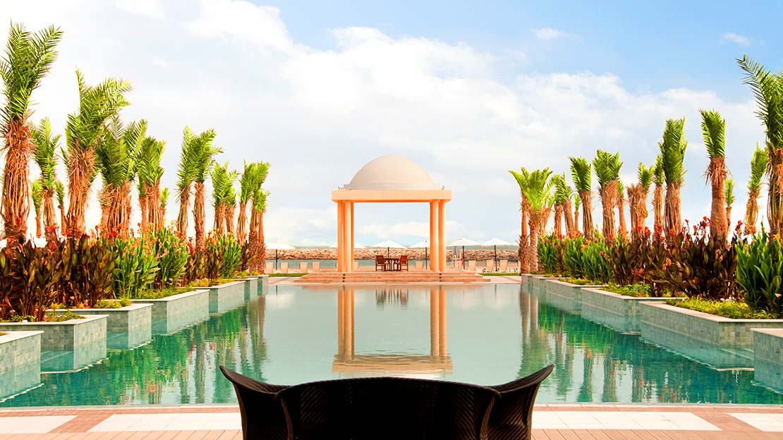 HILTON RAS AL KHAIMAH RESORT & SPA Luxury Hotels and