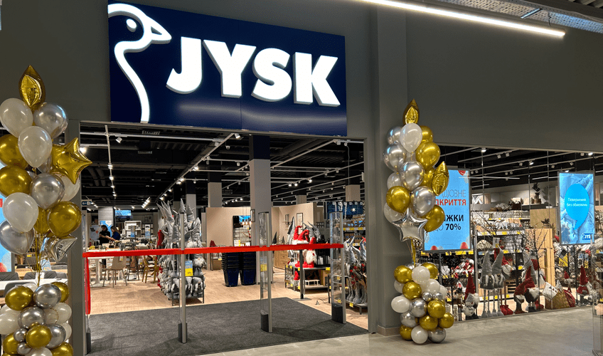 Around the world PR event in Greece, Ukraine reopens store, and JYSK