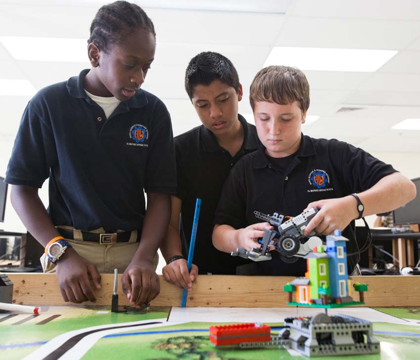 STEM Classroom Makeover Grant to award 500,000 to 10 schools