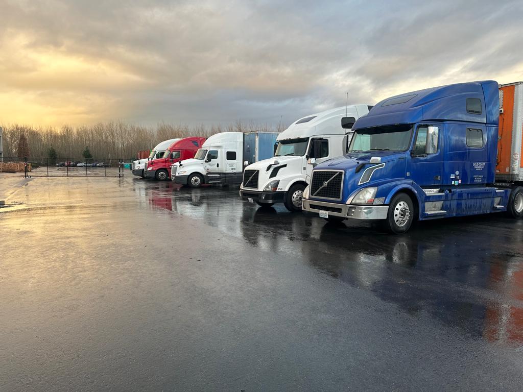 Gold coast Trucking LLC