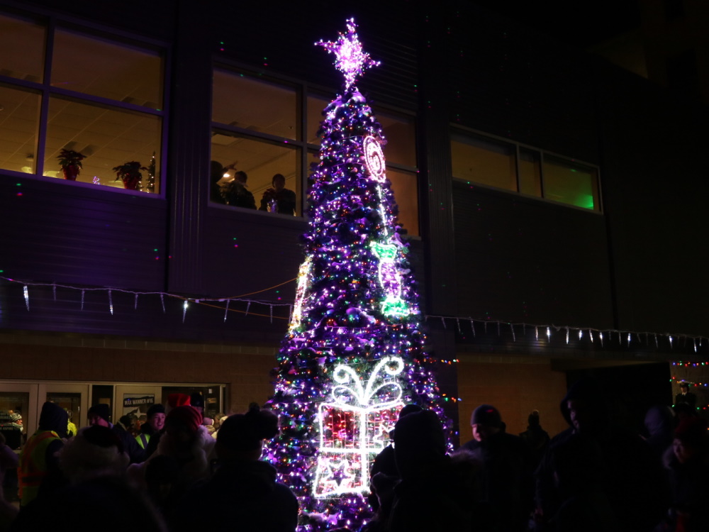 Santa and Mrs. Claus bring Christmas cheer to Moose Jaw as part of