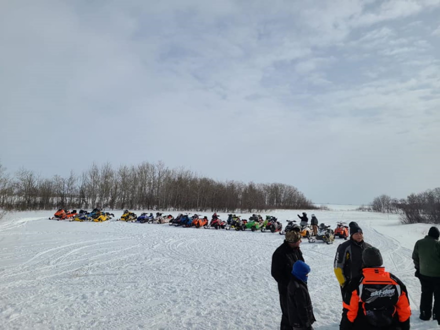 PHOTOS Great turnout at snowmobile derby Local