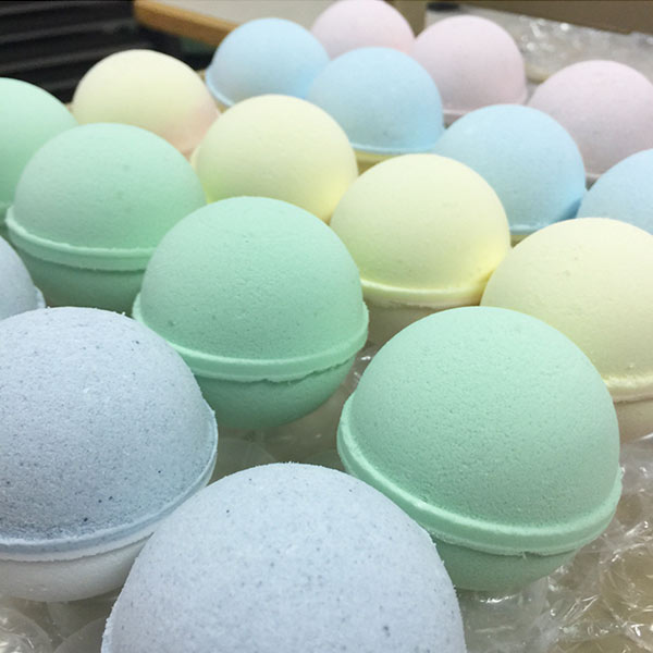 Bath Bombs Artisian Bath Bombs made in Canada