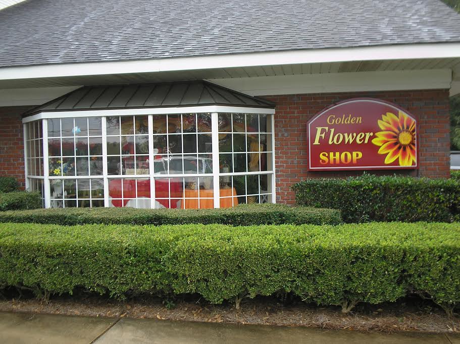 Send Flowers Golden Funeral Home of Bastrop Louisiana, LLc