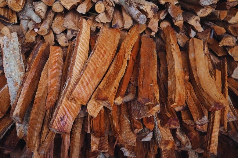 How To Avoid Creosote Buildup In Wood Stoves (Experts Tips)