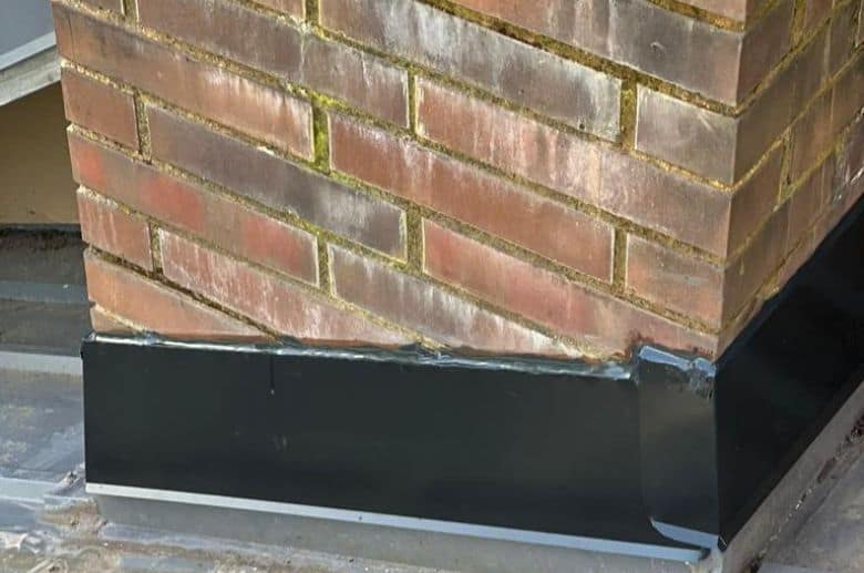 2024 Chimney Repair Cost Guide (For Homeowners)