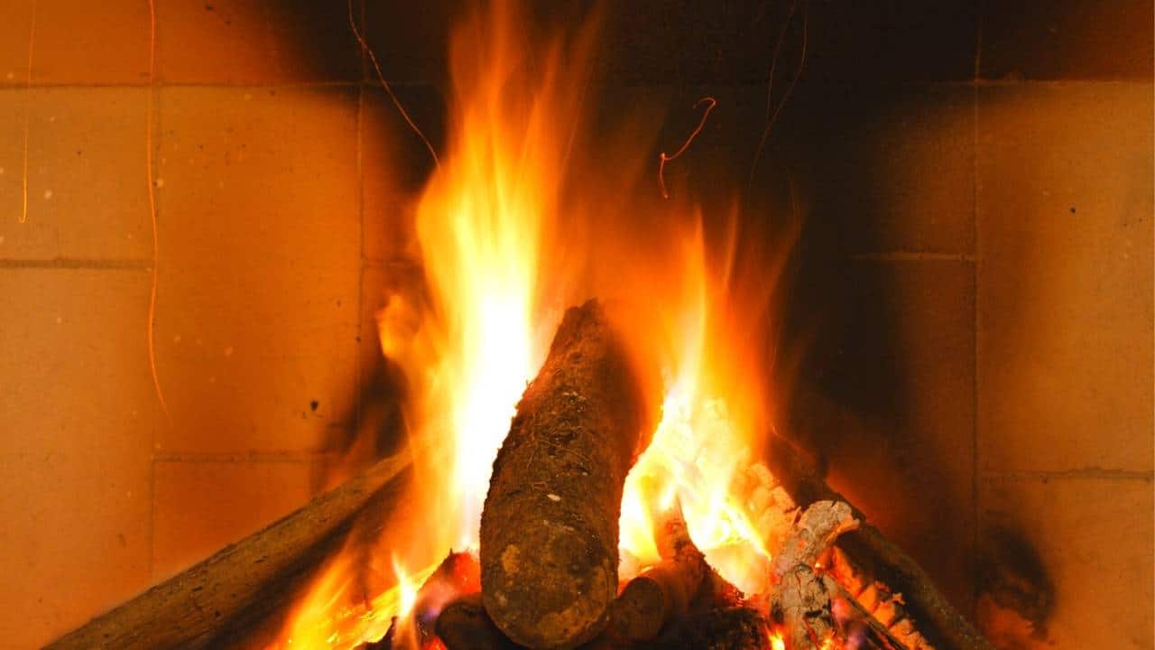 9 Causes Of A Fireplace Draft Problems (Homeowners Guide)