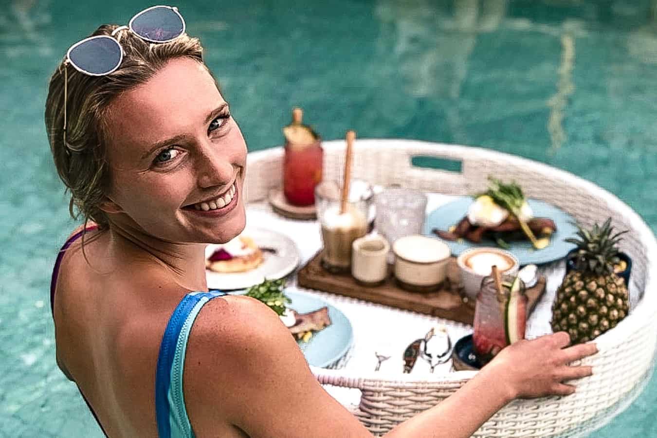 The Best BudgetFriendly Floating Breakfast Bali Experience? Golden Undertones