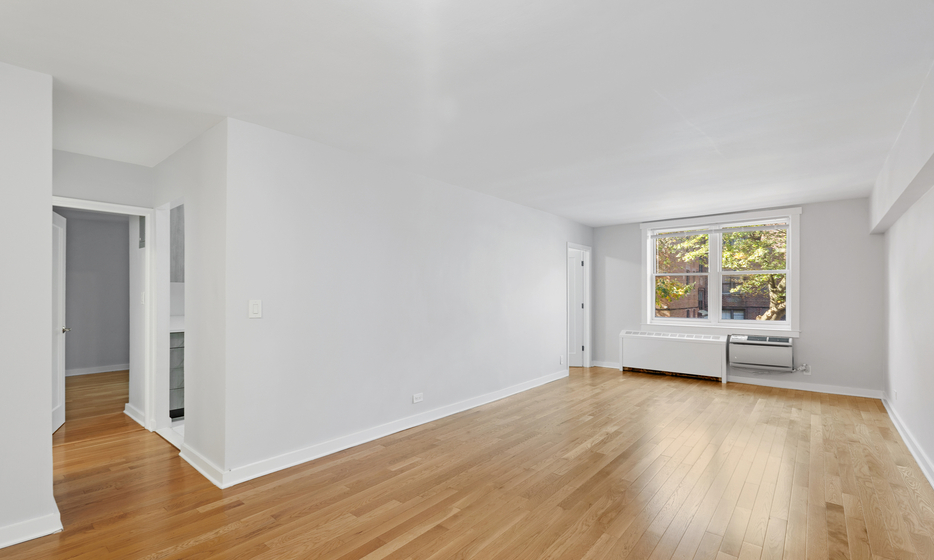 Pelham parkway towers / Apartment mat 02e The Bronx Rentals Goldfarb Properties