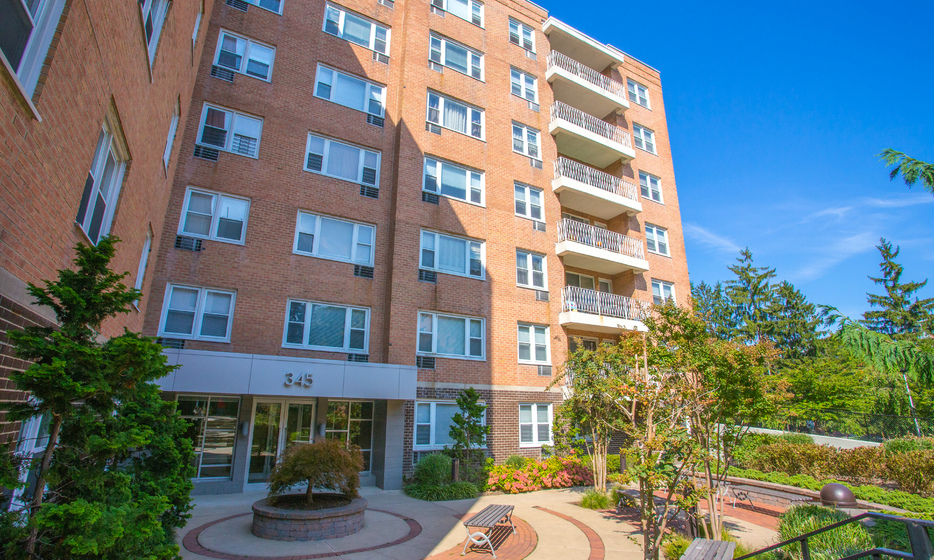 The Churchill Apartments in White Plains, Westchester Goldfarb