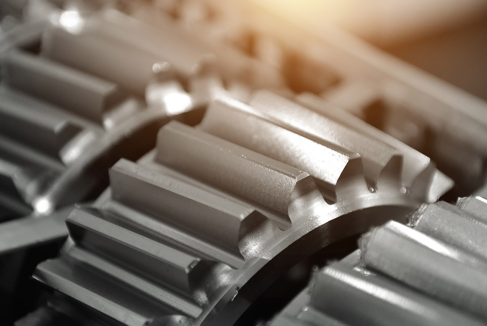 คุณสมบัติอะลูมิเนียมโปรไฟล์ที่ดี Gold Gear Aluminium Profile