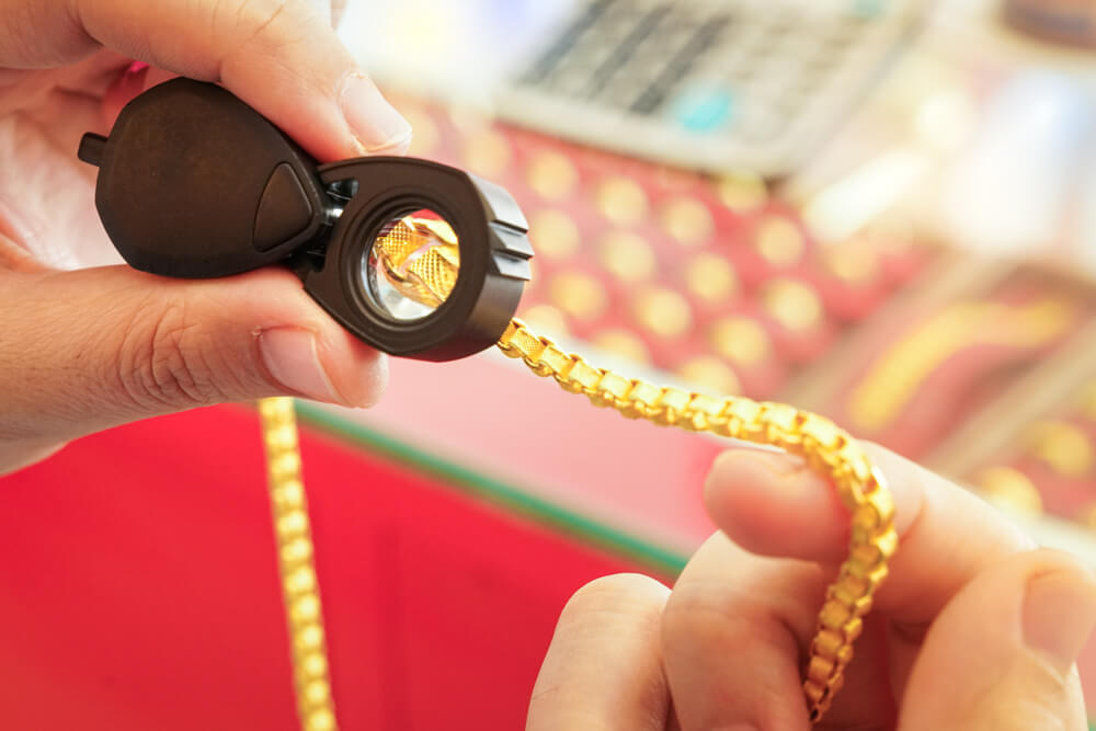 Real Gold vs. Fake Gold How to Tell the Difference? Gold Guide