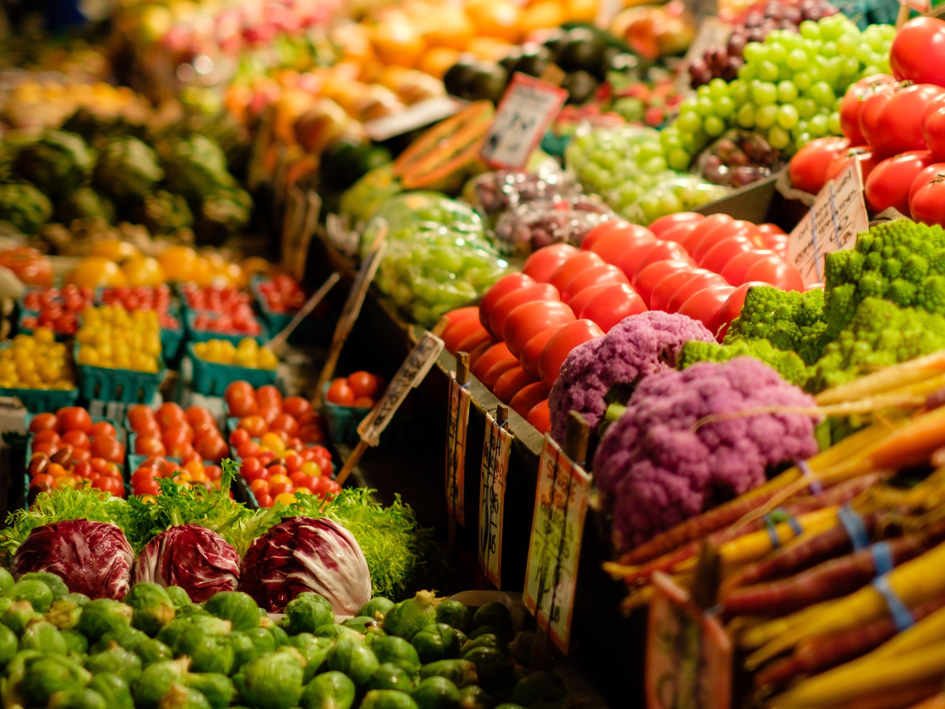 A Coop Grocery Store in Alberta that works with regional farmers