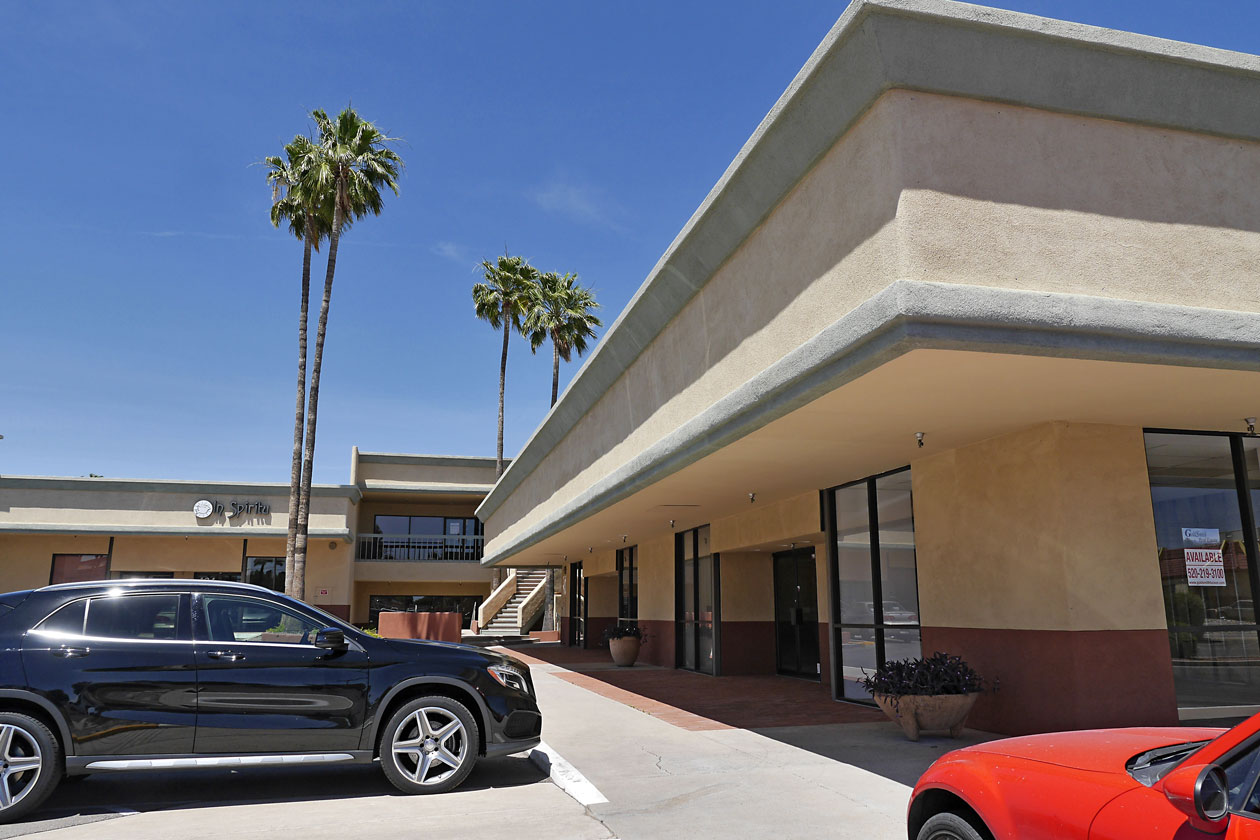 Broadway Place Shopping Center GOLDSMITH REAL ESTATE