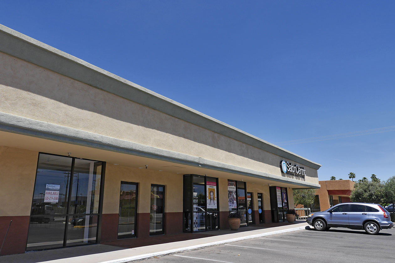 Broadway Place Shopping Center GOLDSMITH REAL ESTATE