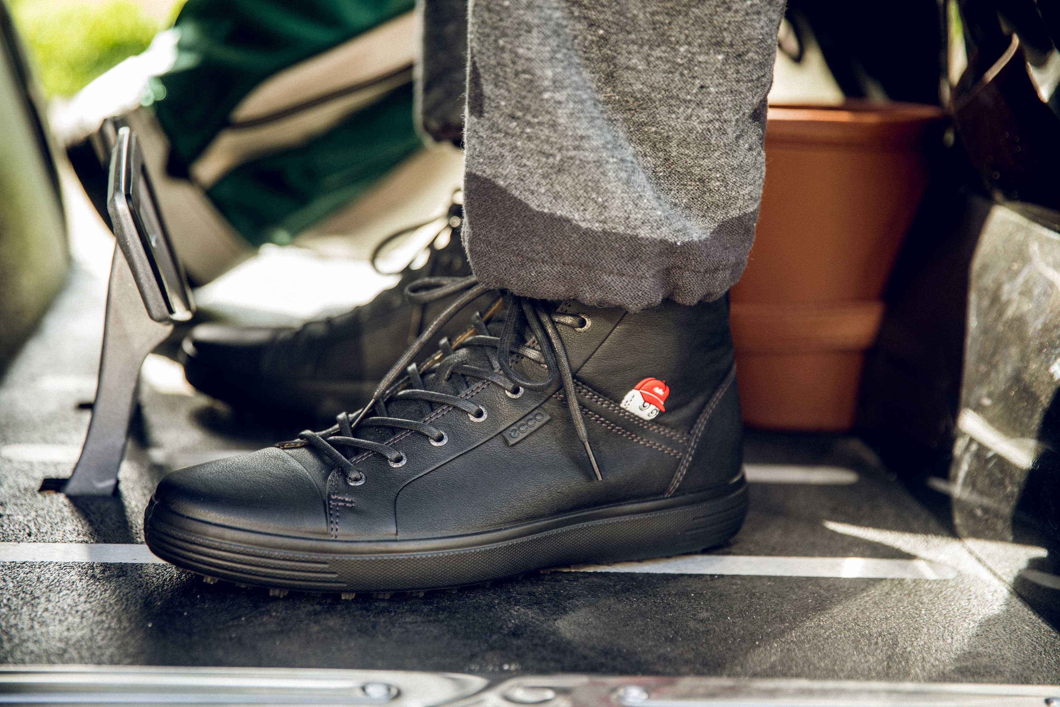 ecco high top golf shoes