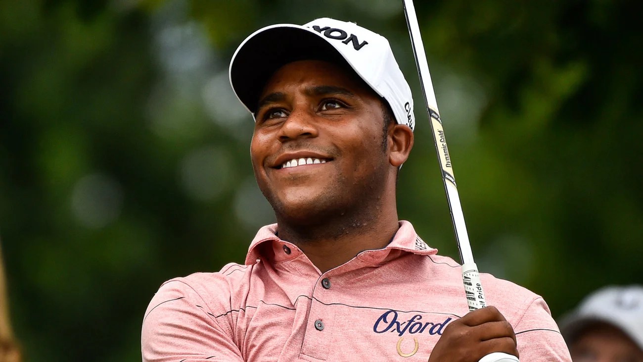 WATCH Harold Varner III tries to create one of Tiger's most famous shots