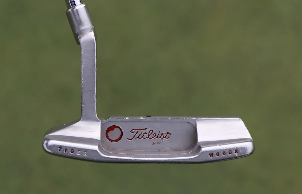 Tiger Woods "What's in the bag?" 2020 The Match II