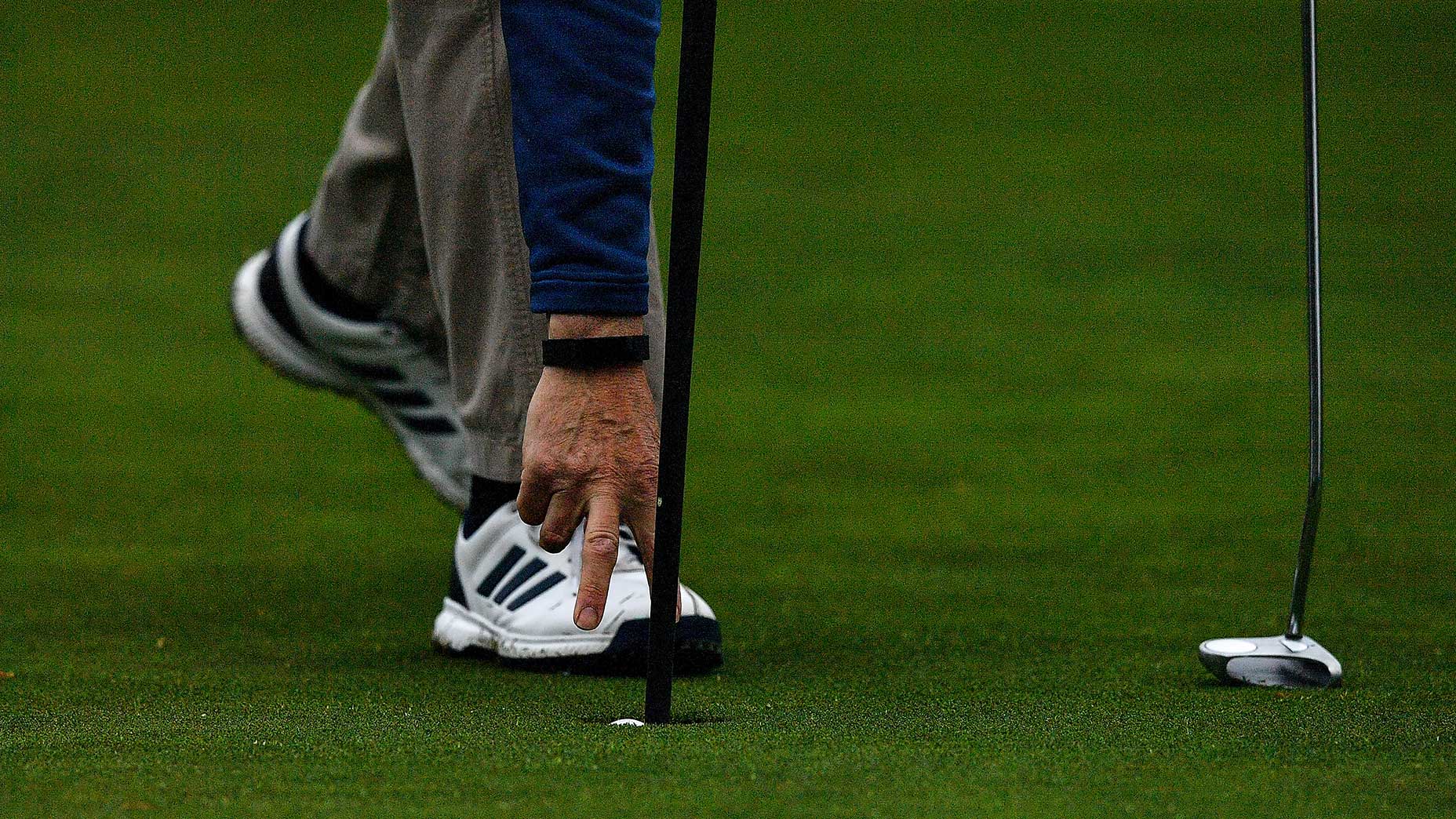 This golf game multiplies your winnings (or losses) in the blink of an eye