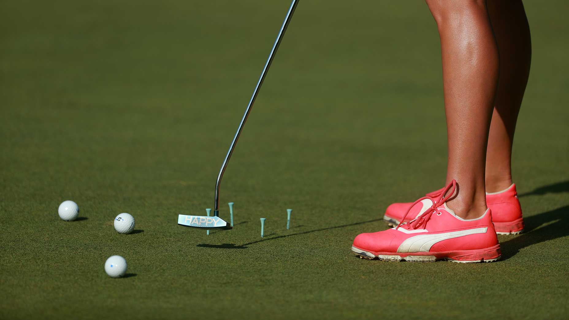 Renowned putting coach reveals 3 keys to making short putts