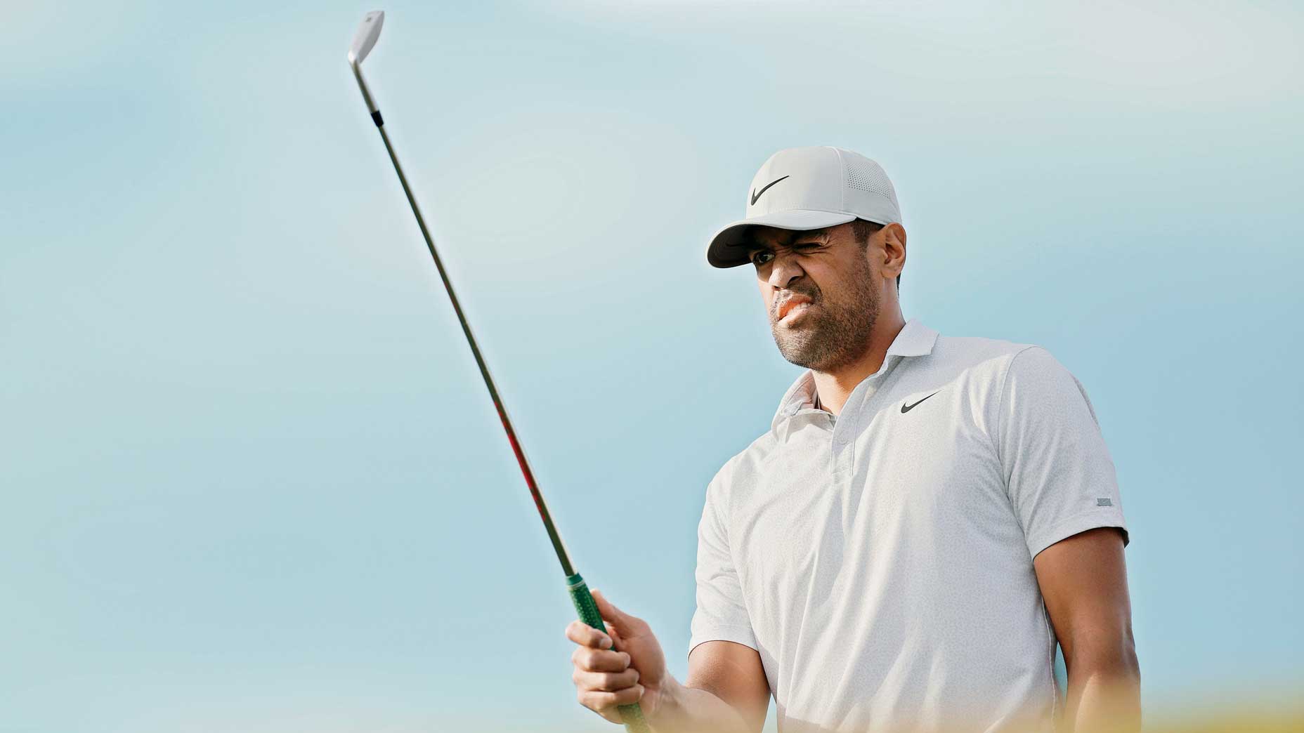 Tony Finau and his secrets for a smooth iron game Golf SWING 24/7