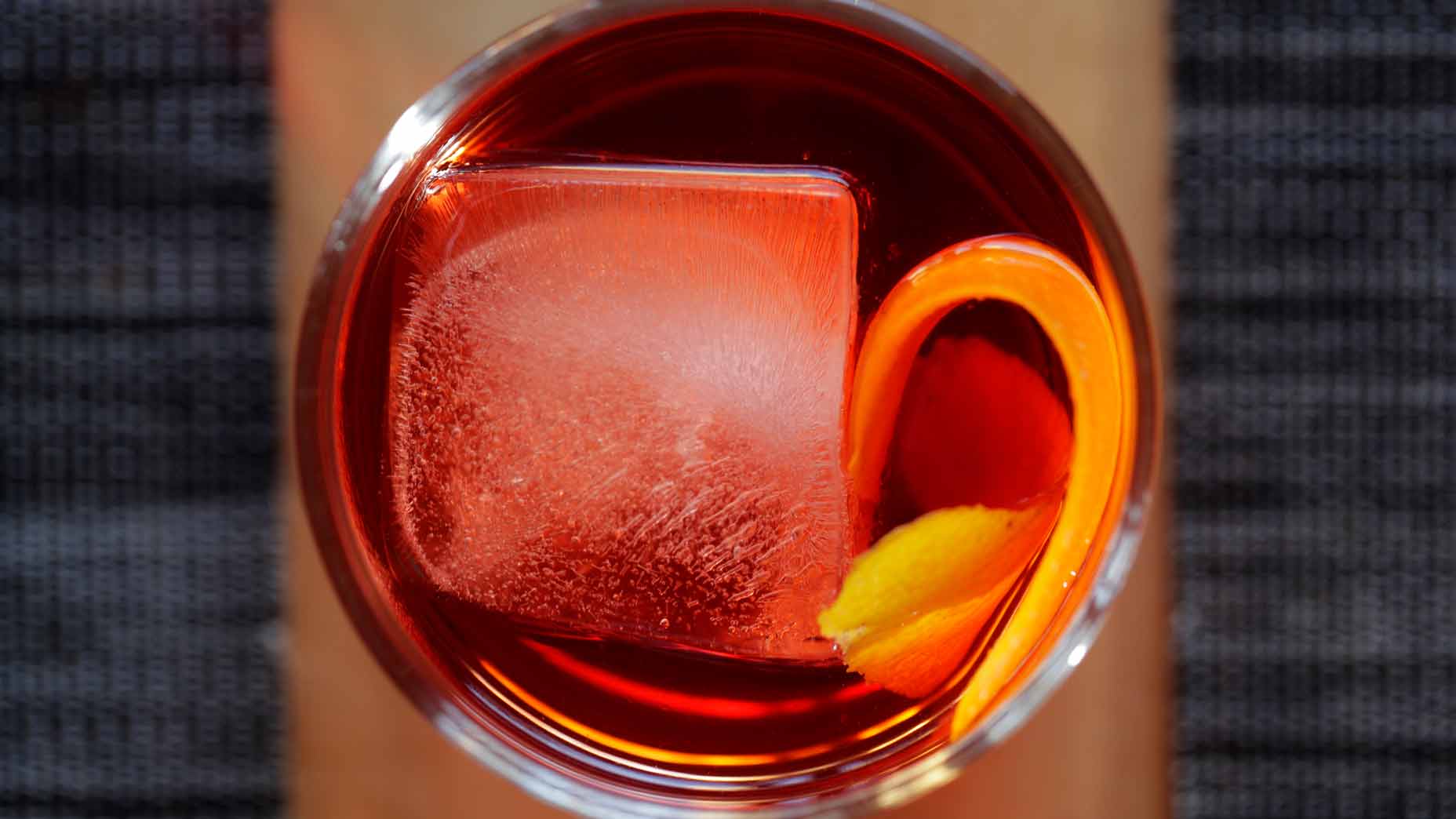 How to make a perfect Negroni