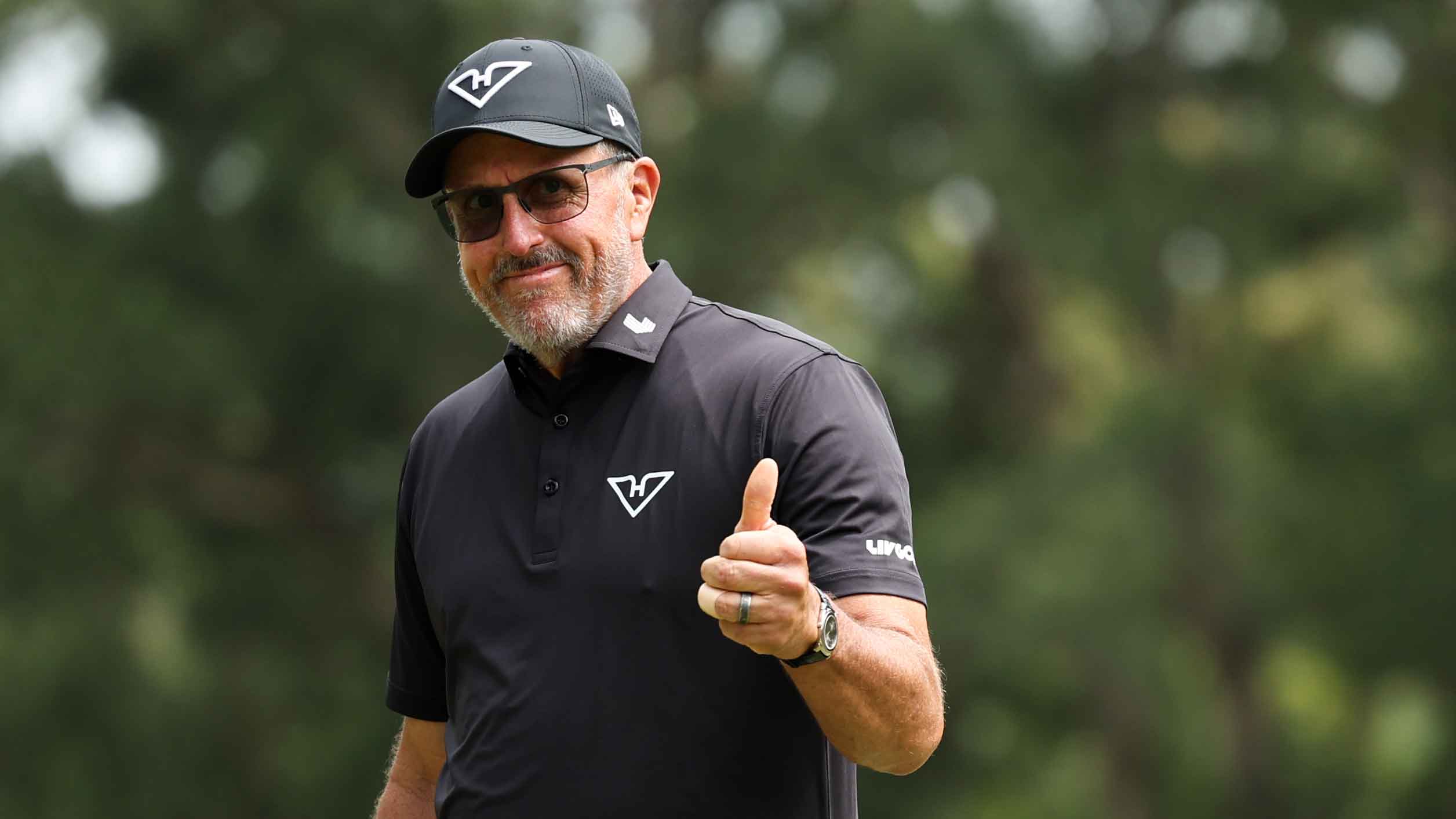 ‘Simple but brilliant’ Phil Mickelson touts 35second video as putting