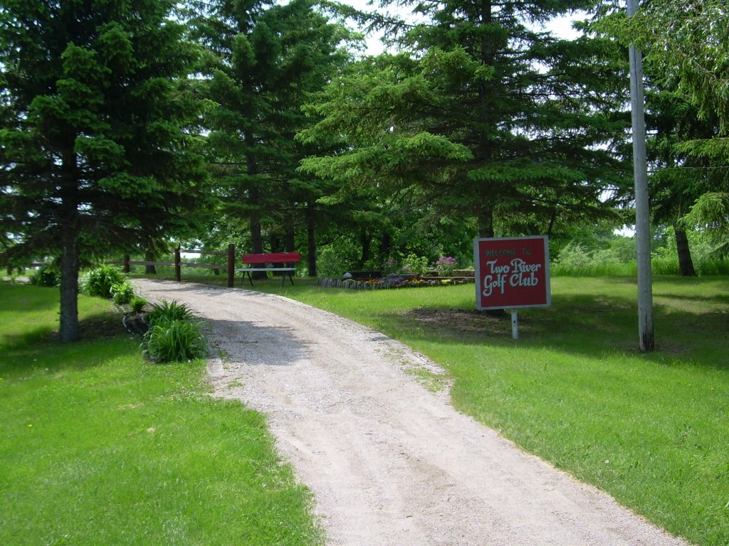 Two Rivers GC Golf Card International