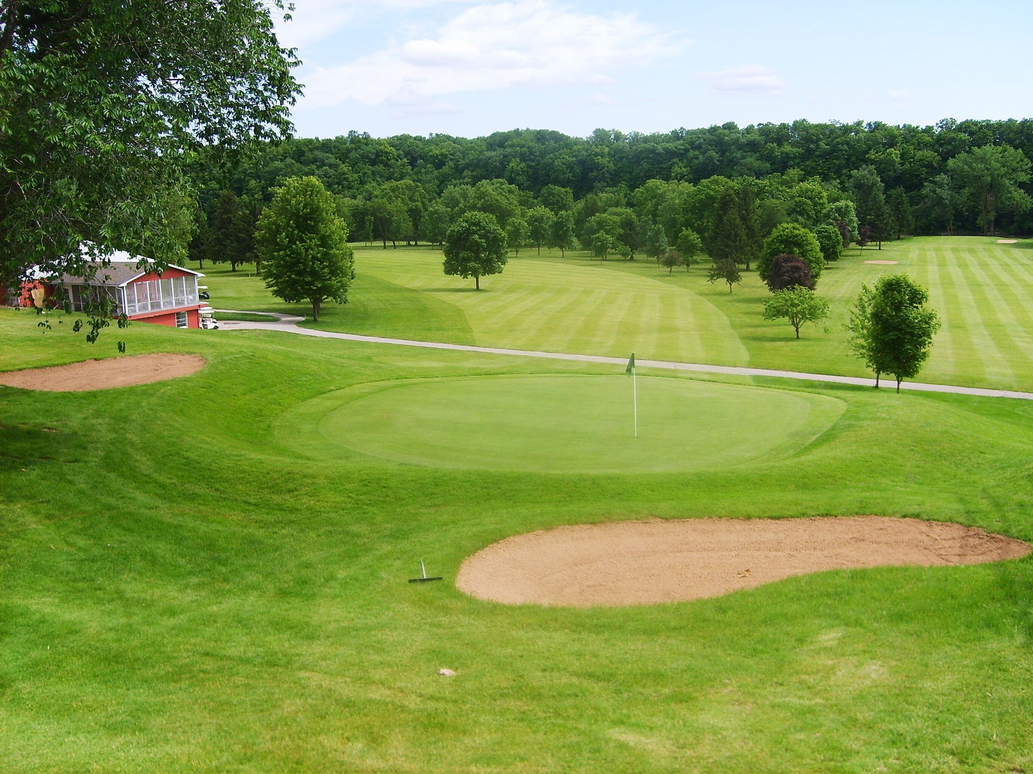 Sunny Brae G & CC Golf Card International