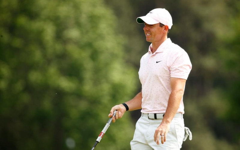 Rory runs away, Ancer keeps getting closer and Bubba spends some serious coin
