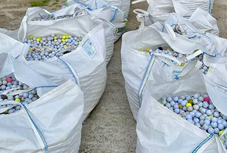 LOOK This photo of all the balls found when a golf course drained its ponds is insane