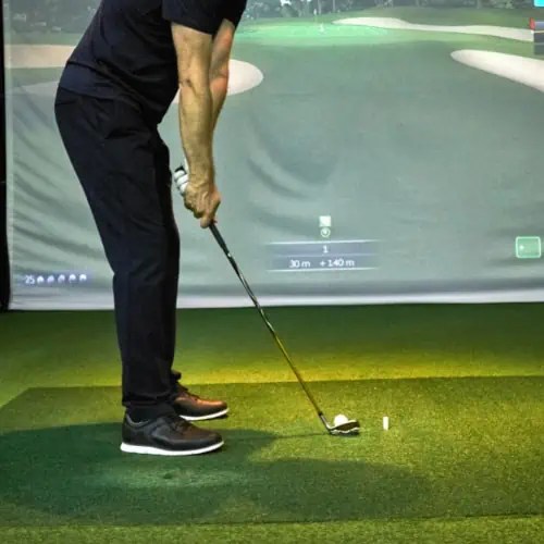 How Does Putting Work on A Golf Simulator?