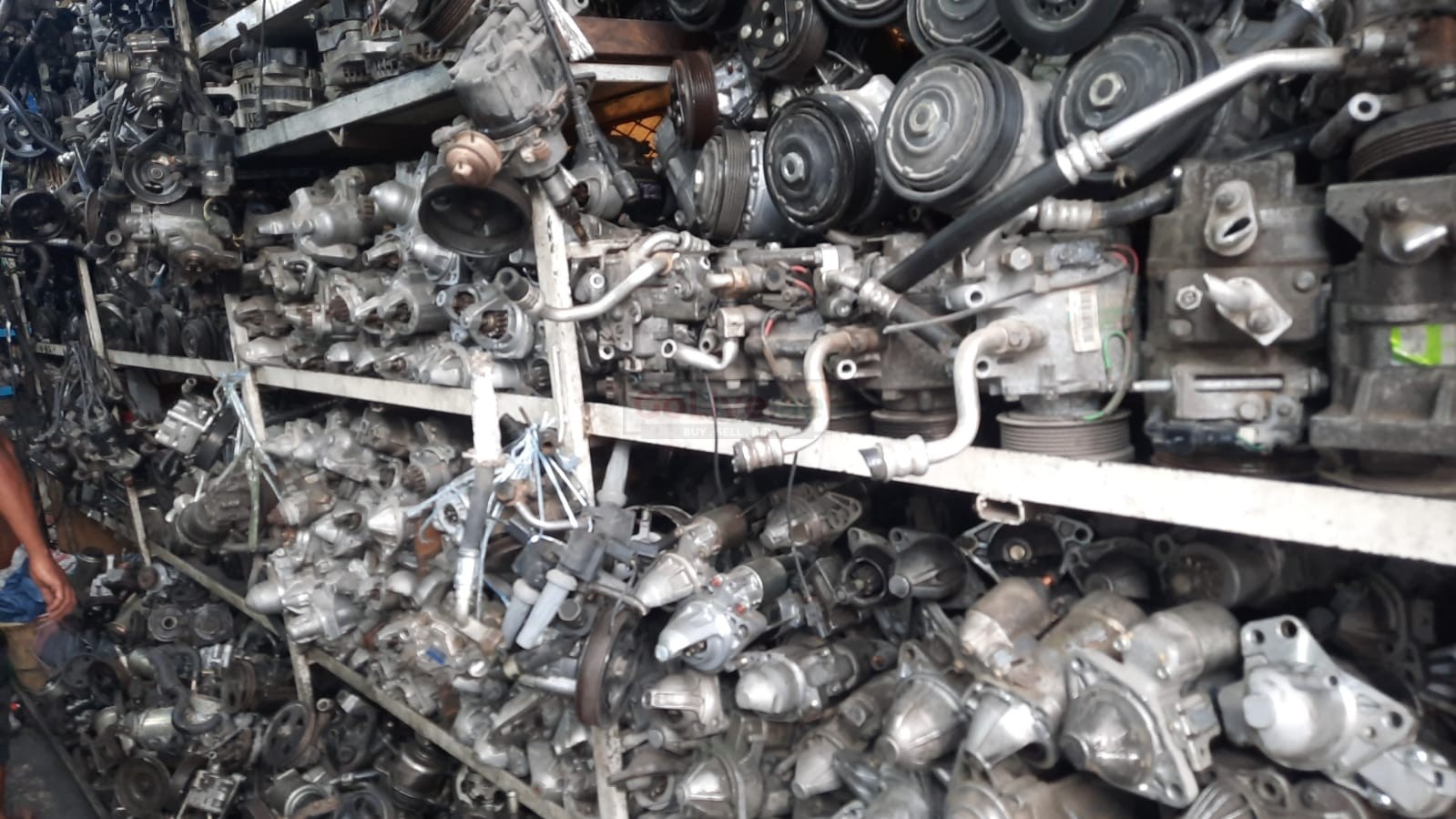AL TAKAMUL USED AUTO SPARE PARTS TR. (Used auto parts, Dealer, Sharjah