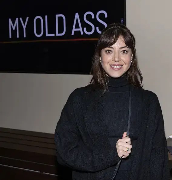 Aubrey Plaza Guides Her Younger Self in Queer ComingofAge Film GO