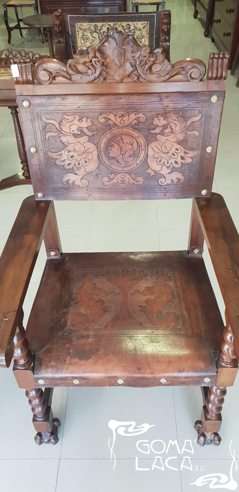 EXCEPCIONAL PAREJA DE FRAILEROS Gomalaca Restauración de muebles en