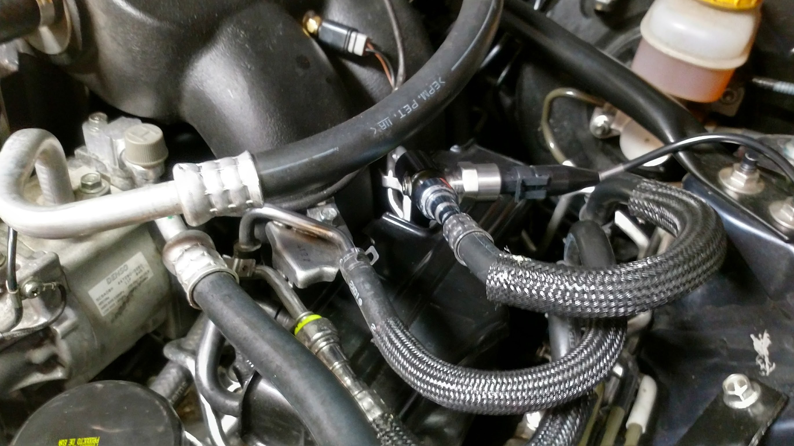 DIY fuel pressure gauge install Toyota GR86, 86, FRS and Subaru BRZ