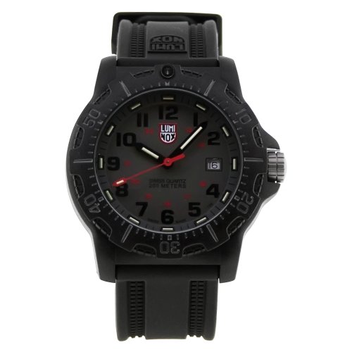 > Luminox Men’s 8802 CarbonReinforced PC Analog Plastic Bezel Watch