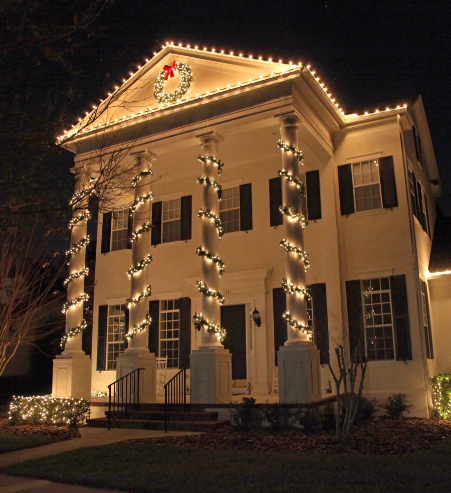 Christmas Light Hanging San Antonio TX Good Arbor
