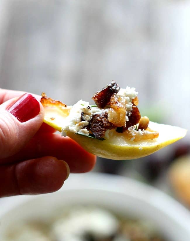 Baked Goat Cheese with Caramelized Onions, Garlic and Dried Figs Good