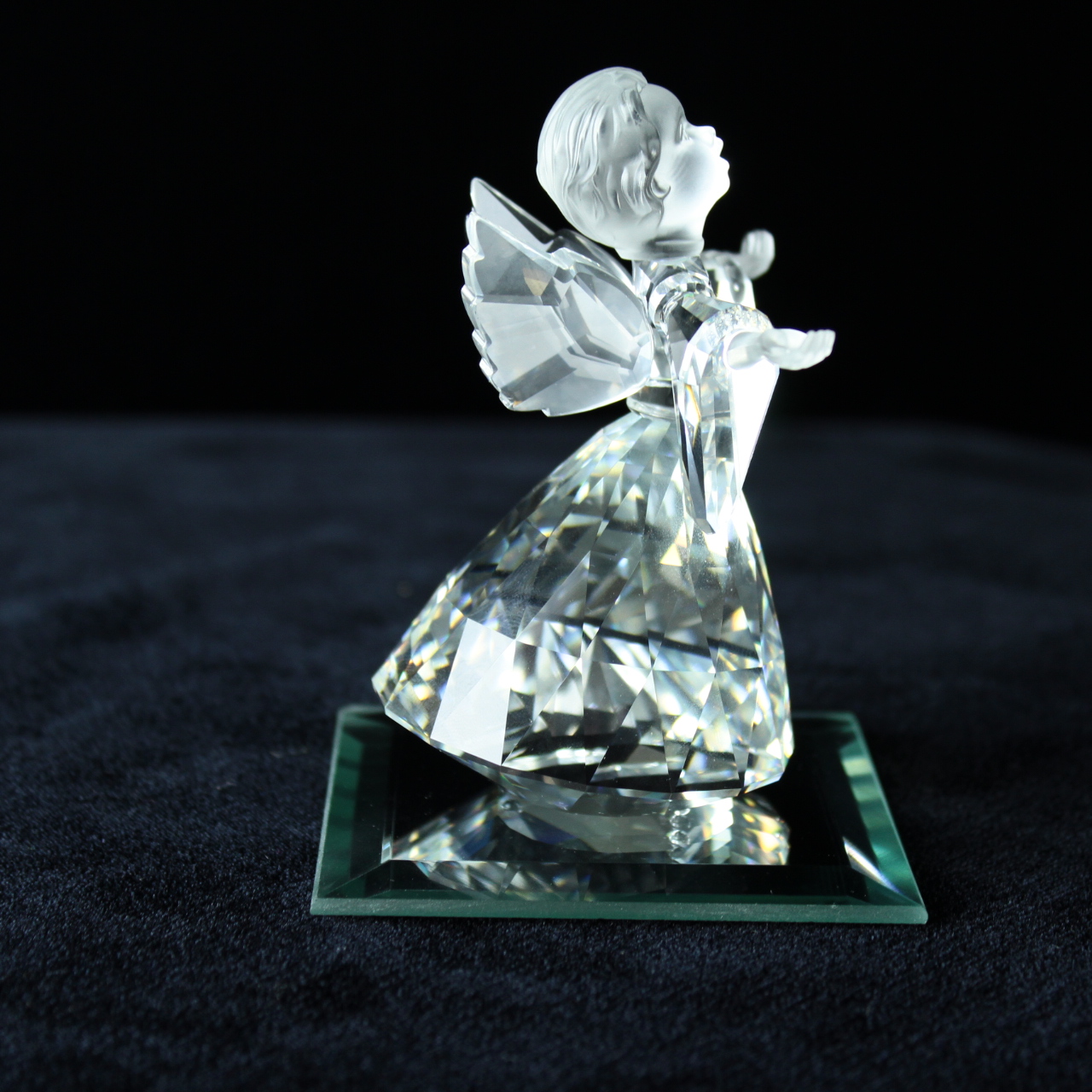 GoodLife Auctions Lot 494, Swarovski Crystal Angel For Sale